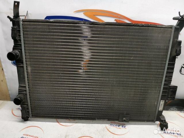 Радиатор охлаждения двигателя Nissan Qashqai 1.6