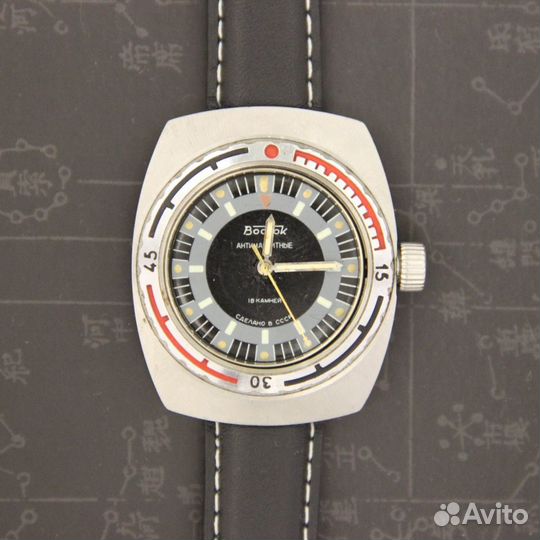 Восток Амфибия Бочка механические часы СССР