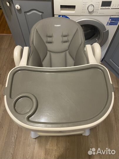 Стульчик для кормления tommy