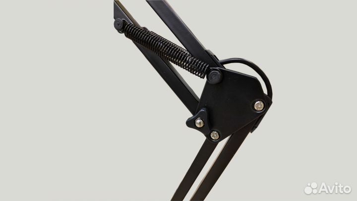 Светильник(Лампа) настольный (на струбцине) E27