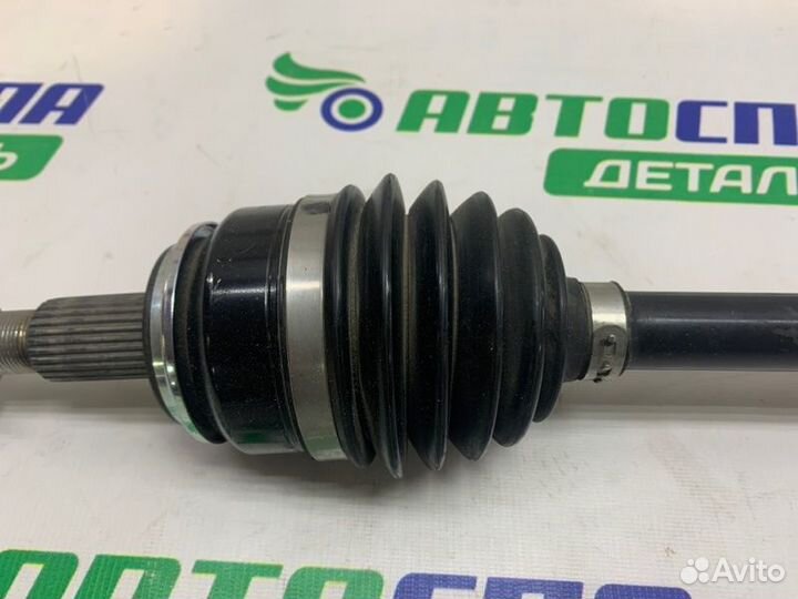 Привод в сборе передний правый Mazda Cx-30