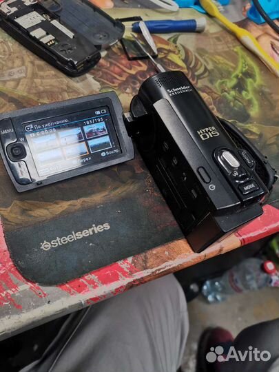 Видеокамера цифровая Samsung SMX-F40BP/XER