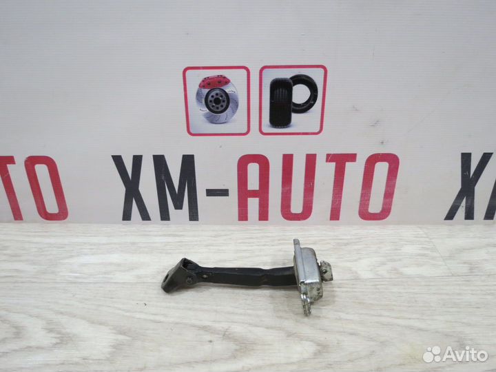 Ограничитель двери задний левый Hyundai Creta