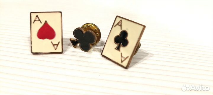 Бижутерия Значки Масти карт, Цена за всё