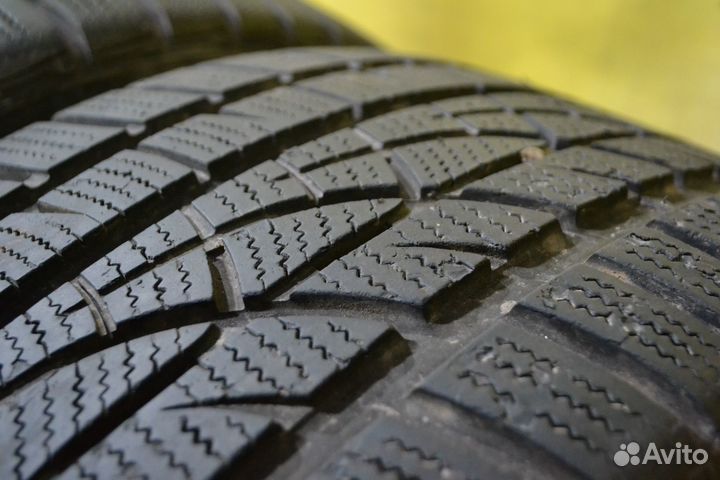 Hankook Winter I'Cept Evo 245/45 R17