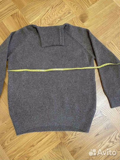Пуловер новый