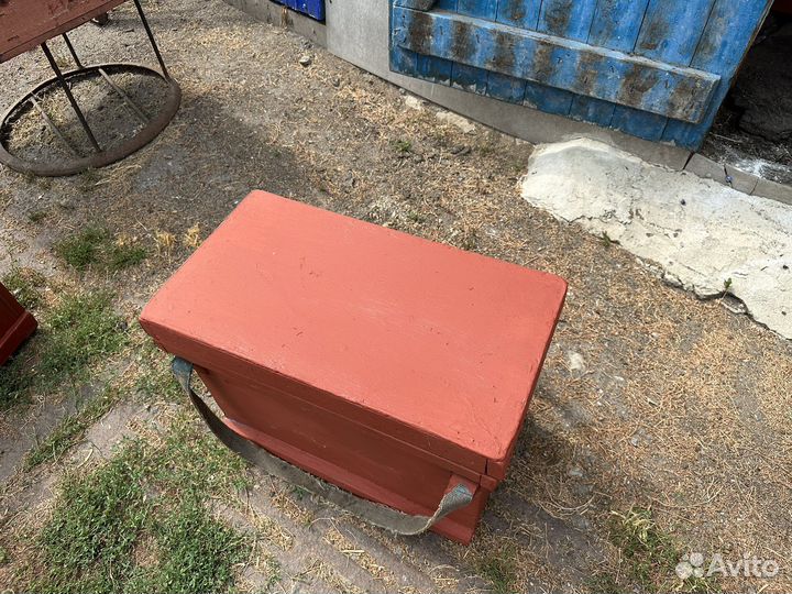 Ящик под рамки / пчеловодческие