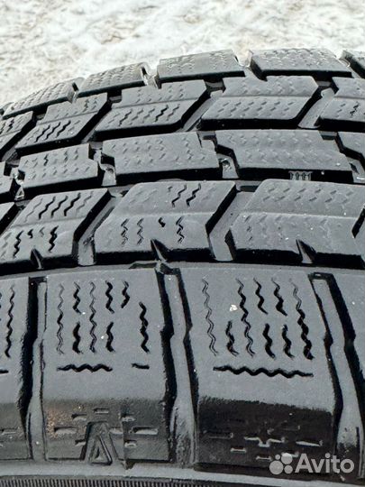 Goodyear Ice Navi 7 205/55 R17