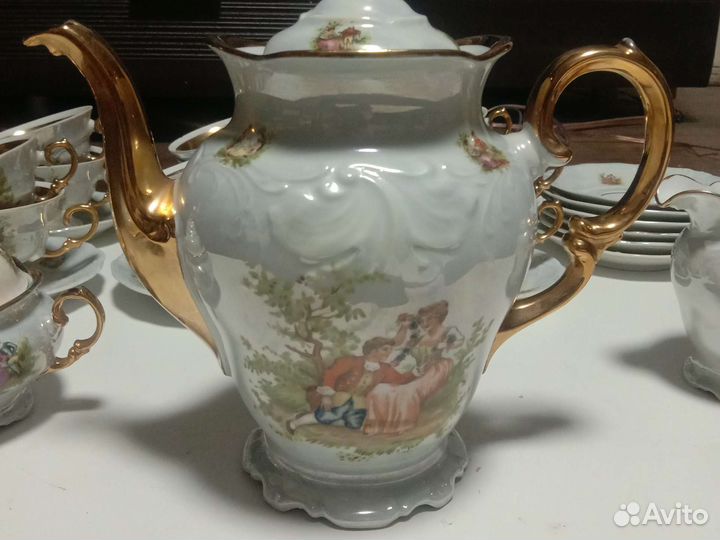 Сервиз чайный Мадонна, Пастушка позолота 12 персон