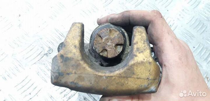 Суппорт тормозной задний Renault Megane 3