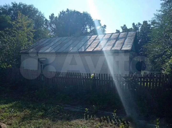 Дом 30,3 м² на участке 6 сот.