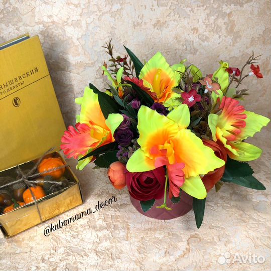 Букет из искусственных цветов