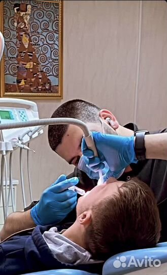 Врач стоматолог универсал