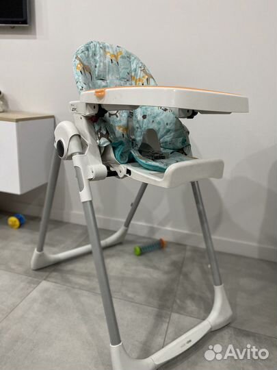 Детский стульчик для кормления peg perego