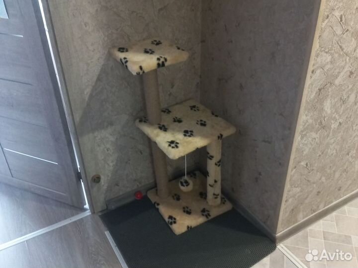 Домик для кошки с когтеточкой