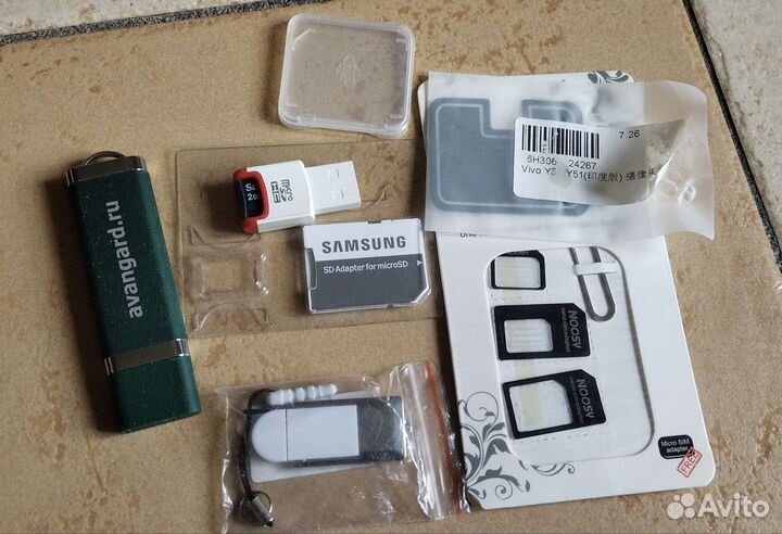 Зарядка, адаптеры, переходники, наушники