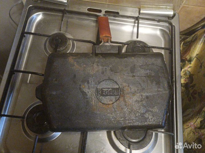 Сковорода гриль чугунная Regent