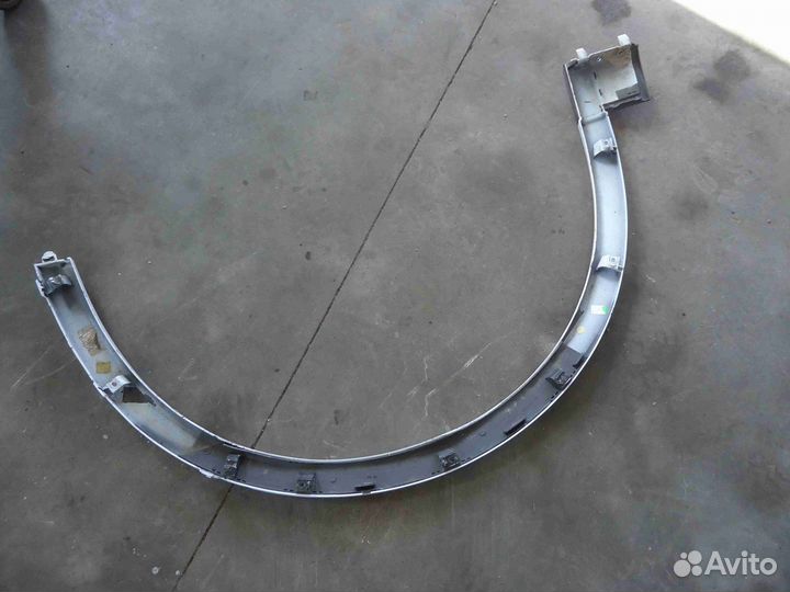 Молдинг крыла переднего левого на Porsche Cayenne