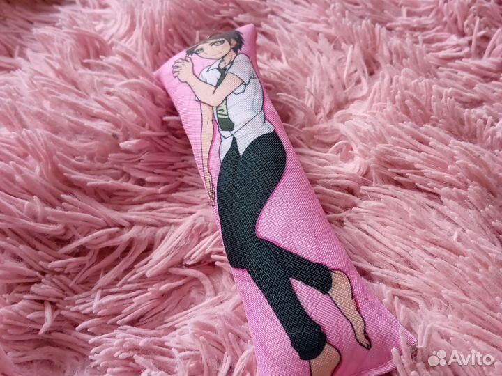 Подушка дакимакура