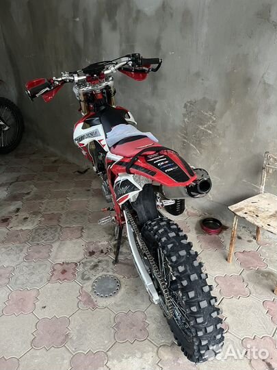 Zuum 250 cb