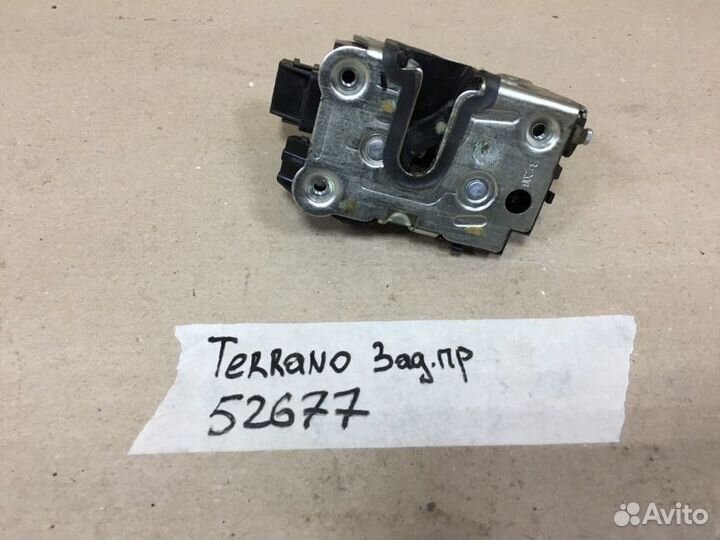 Замок двери задний правый Nissan Terrano 3 D10