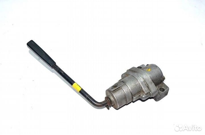 Кран ручного тормоза volvo F12 (01.77-12.94)