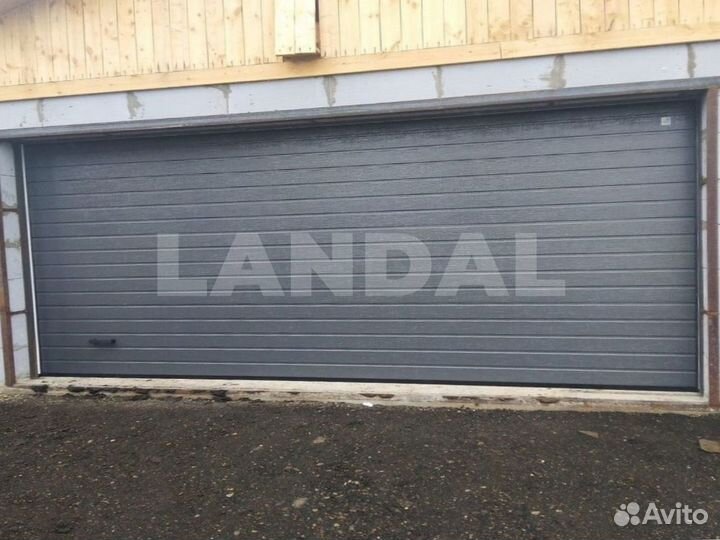 Секционные ворота