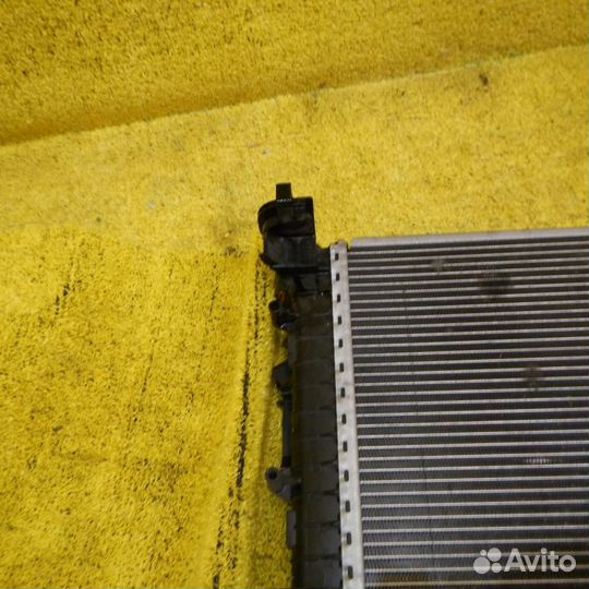 Радиатор охлаждения двс Рено Каптур (2016-2020)