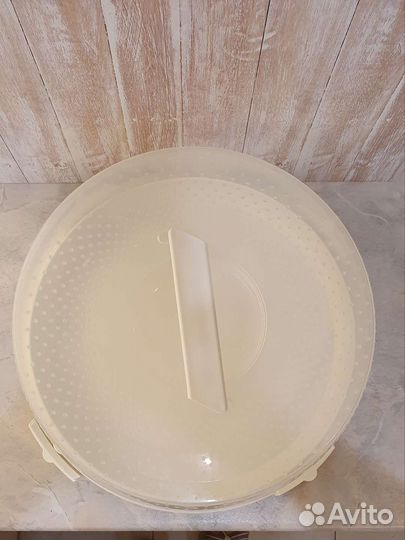 Тортовница с крышкой