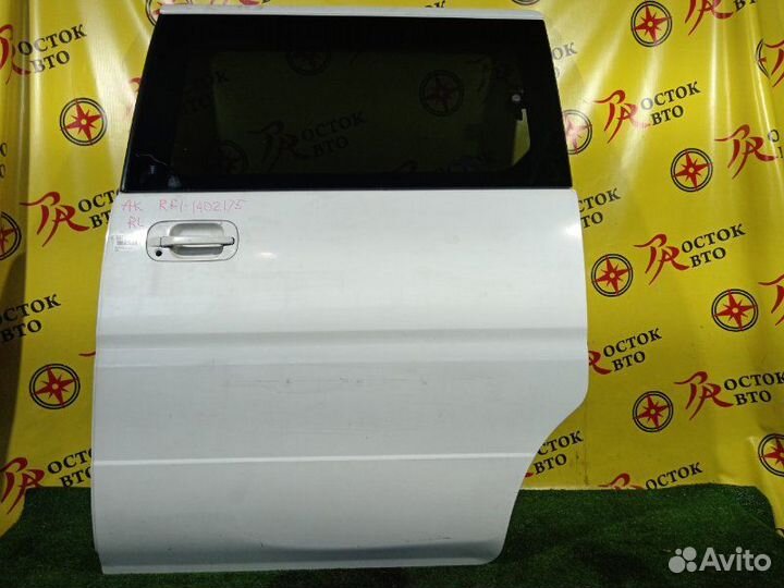 Дверь задняя левая Honda Stepwgn RF1 B20B 1999