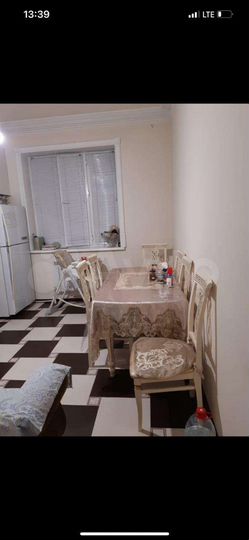 2-к. квартира, 68 м², 1/6 эт.