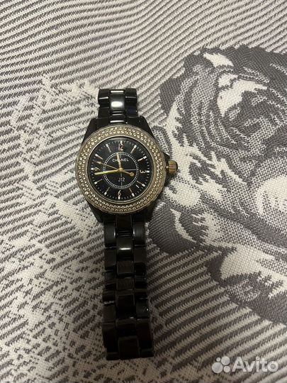 Часы chanel j12