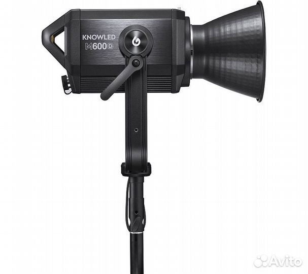 Осветитель светодиодный Godox knowled M600D