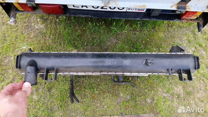 Радиатор охлаждения на джип гранд чероки ZJ WJ WK