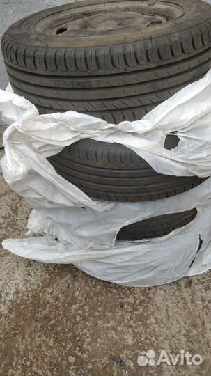 R14 Nokian Tyres Nordman SX2 185/60, PCD 4x98 DIA 57.1