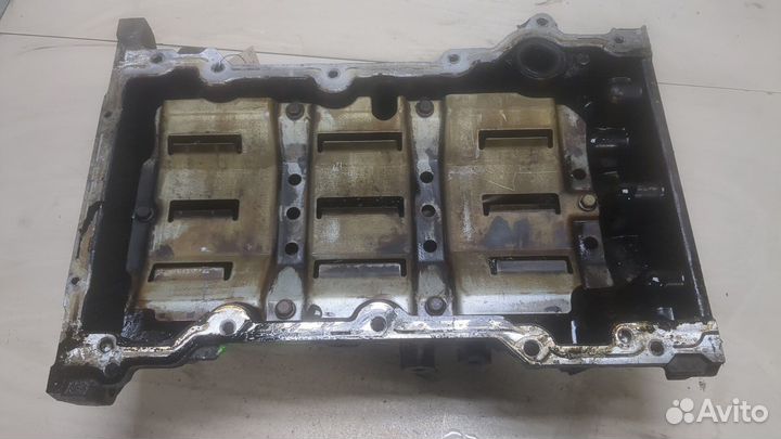 Поддон GMC Terrain, 2010