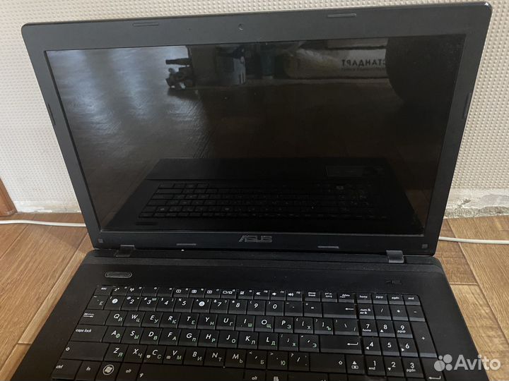 Ноутбук asus