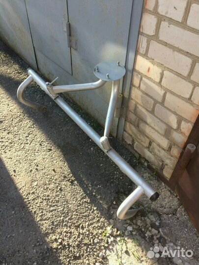 Кронштейн крепления запасного колеса для Нивы