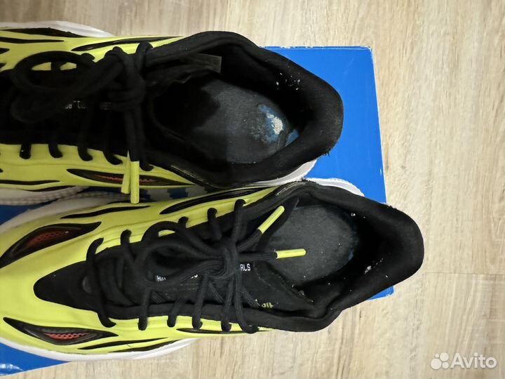 Кроссовки adidas