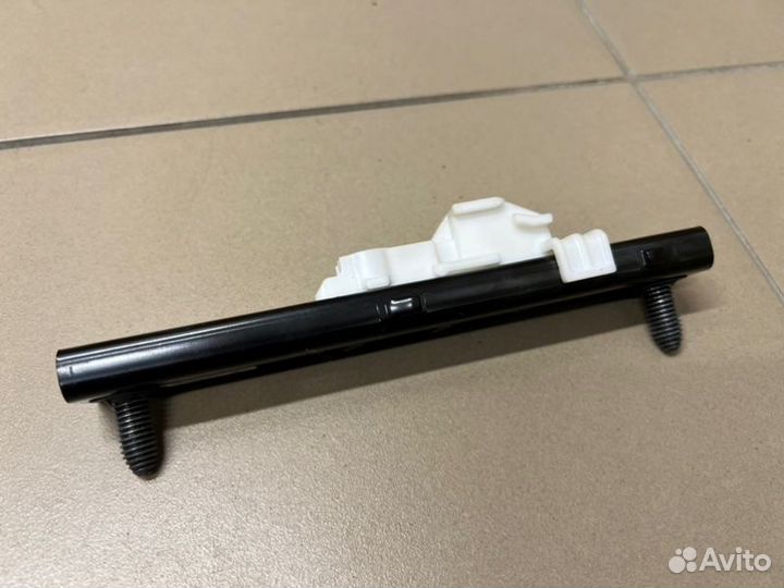 Механизм регулировки ремня Renault Kaptur 14000км