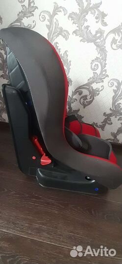 Автомобильное детское кресло