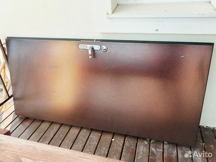 Металлическая дверь б/у