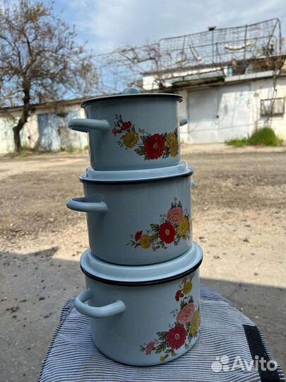 Набор посуды кастрюли