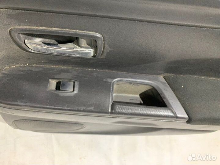 Обшивка двери задняя правая Mitsubishi Asx