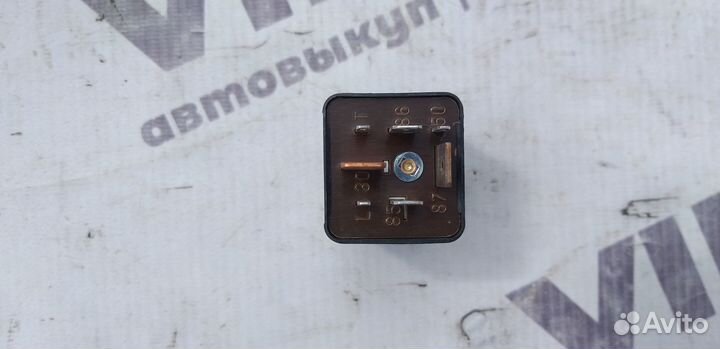 Реле накала свечей Volkswagen Passat