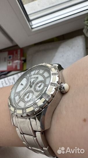 Часы guess женские
