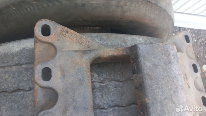 Опоры седла jost 150