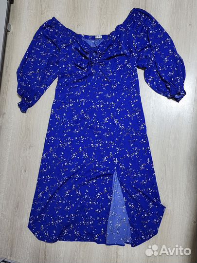 Платье нарядное летнее