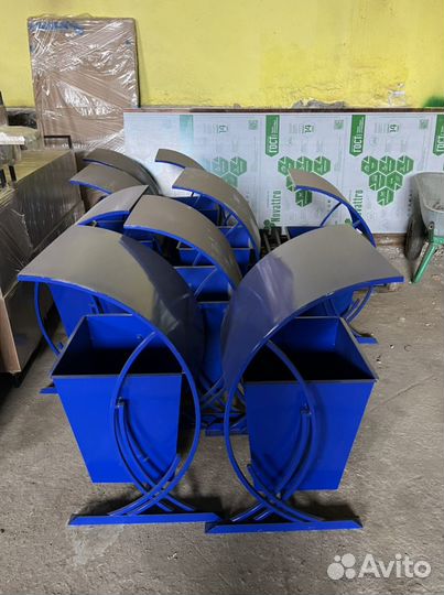 Урна металлическая уличная