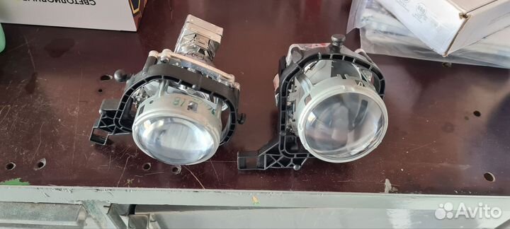 Линзы BMW X5 E70